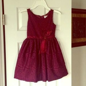 Little girl's dress